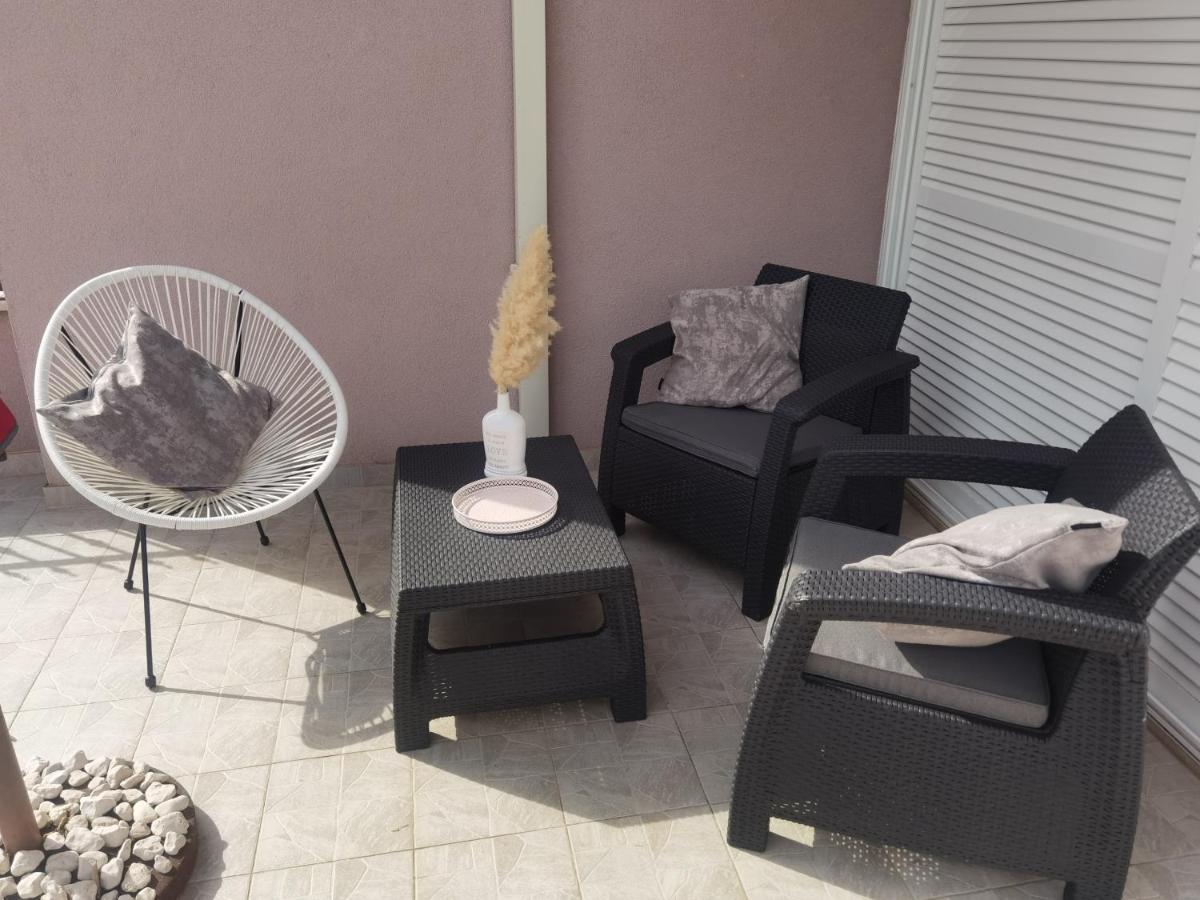 Nessa & Meli Lägenhet Makarska Exteriör bild